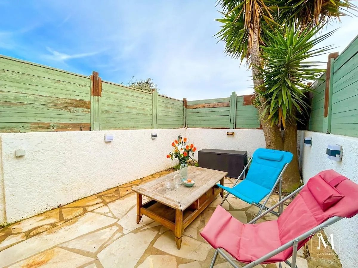 Logement Avec Jardinet Dans Residence Avec Piscine Sanary-sur-Mer 0*,  France